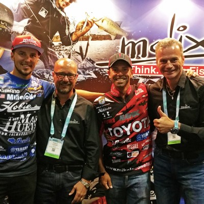 Pro Anglers Mike Iaconelli & Carl Jocumsen with Molix Staff